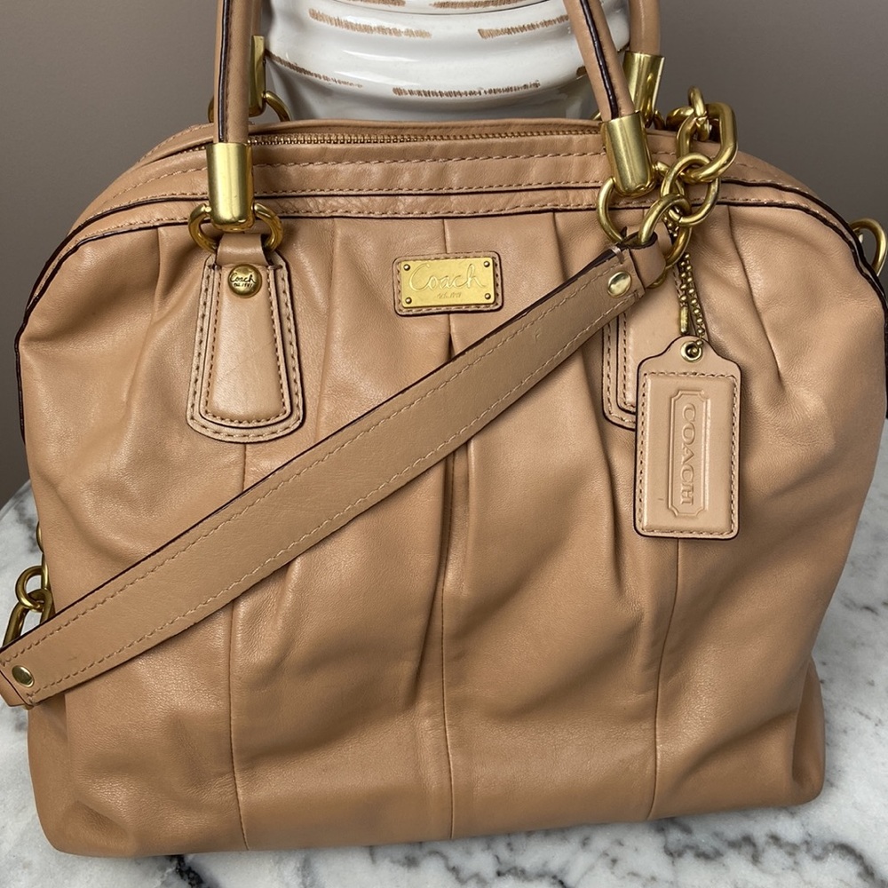 Coach satchel style Handbag